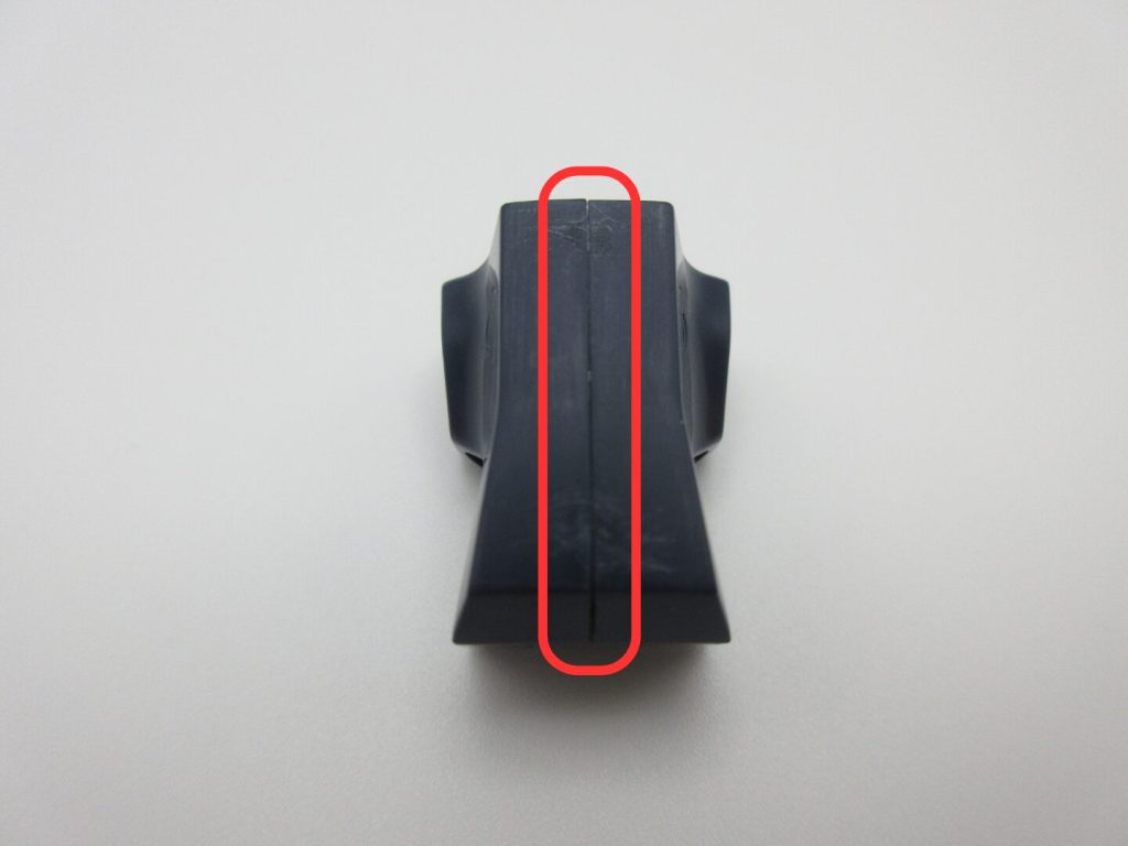 HGリックディアスの右腕にできる合わせ目の画像